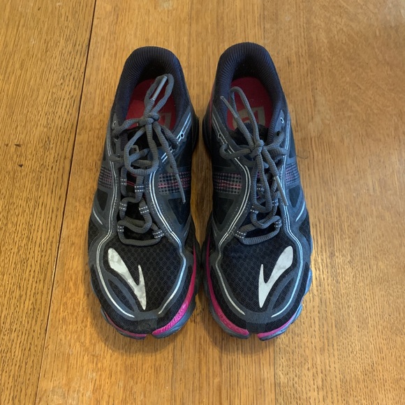 Brooks Shoes Brooks Pureflow Tennis Shoes Poshmark